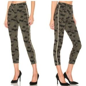L'Agence Margot High Rise Camo Skinny Jeans Crop 8 B3